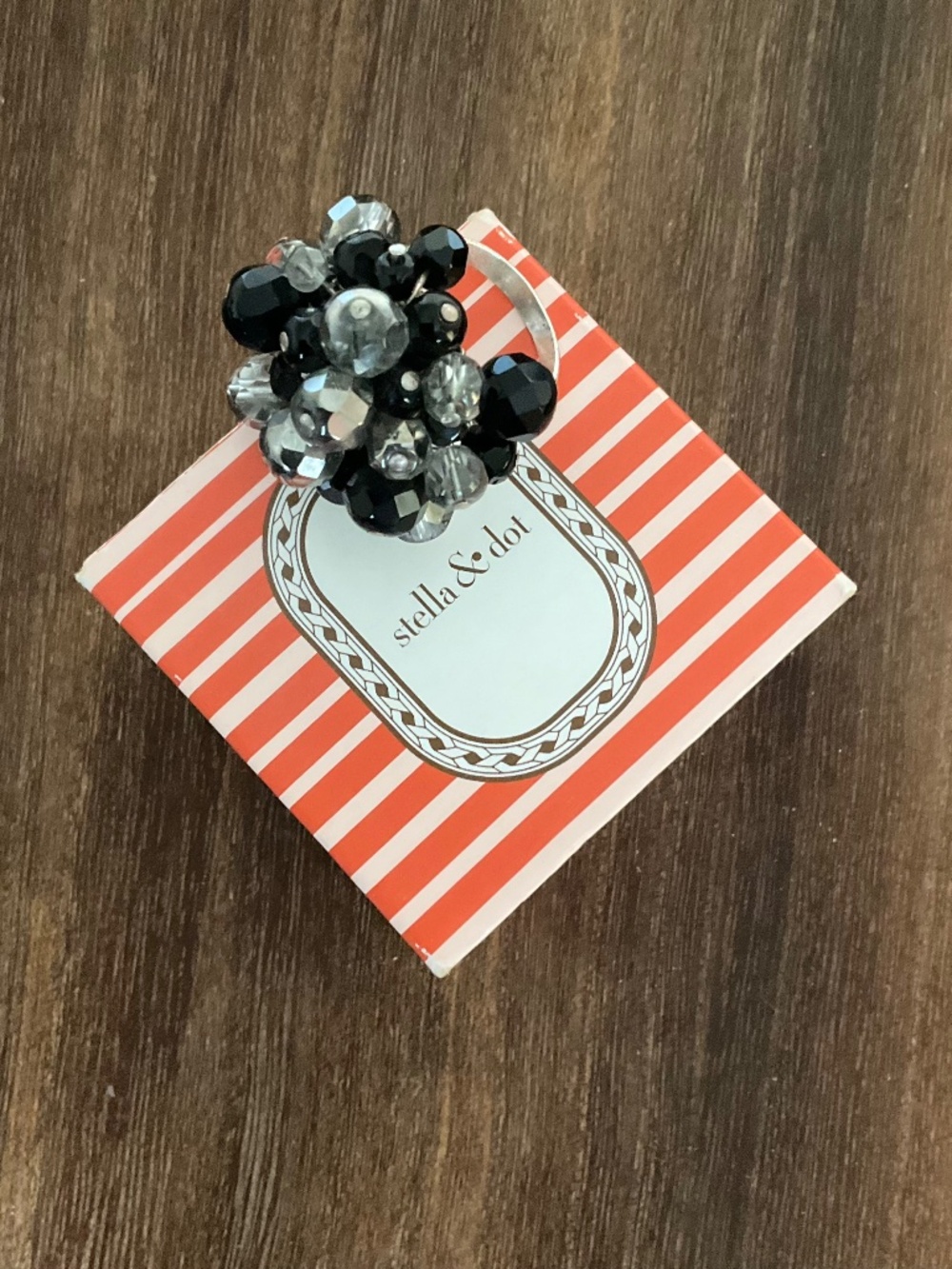 Stella & Dot - Sofia Cluster Ring (Black)